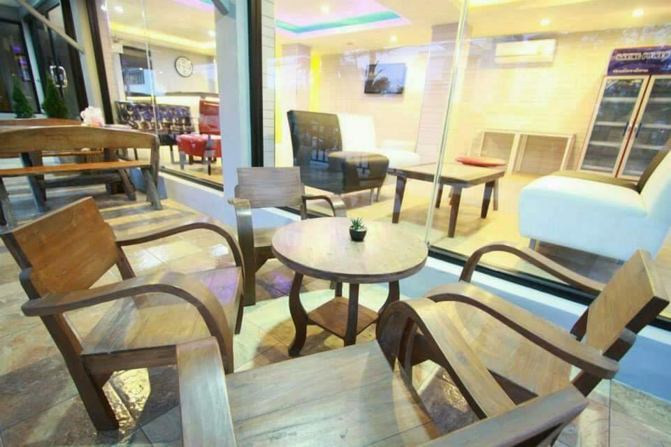 เพชรศิริ บูทิก รูม Hotel กรุงเทพมหานคร ภายนอก รูปภาพ